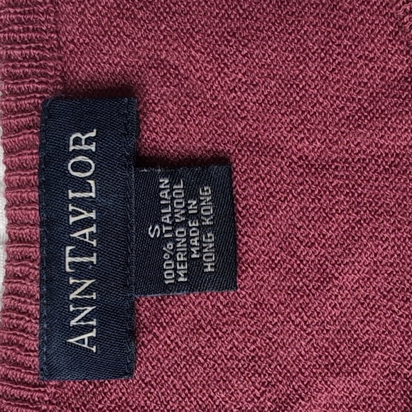 SOLD Ann Taylor sweater cardigan vintage Italian Merino Wool size S - Picture 8 of 10